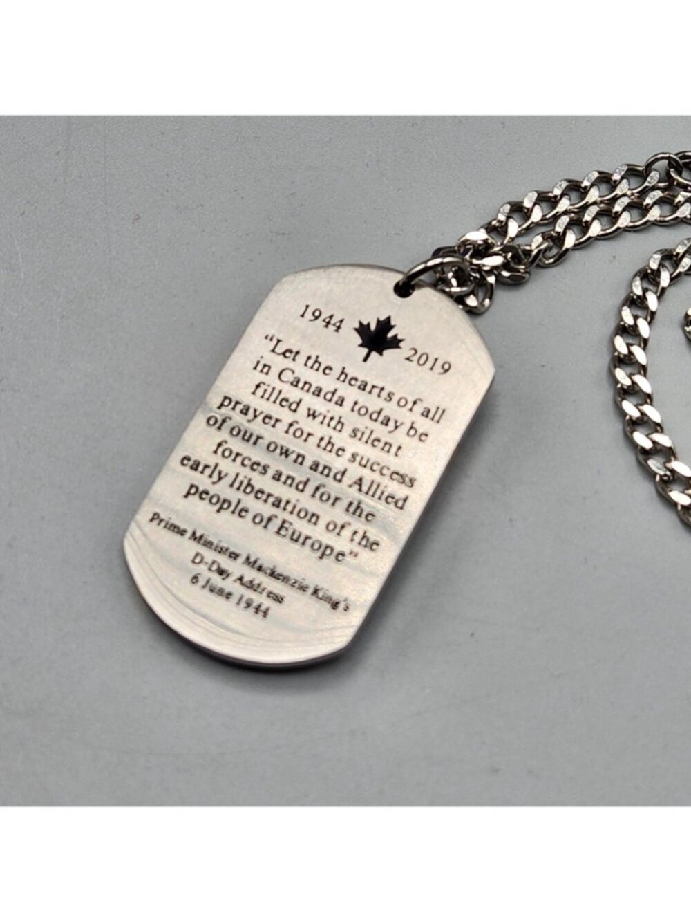 Bradford Exchange D-Day 75 Years Dog Tag Ring Bracelet Lest We Forget Set - Picture 3 of 15